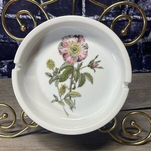 Vintage Jsc Flower Garden Ashtray